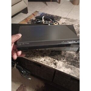 Sony DVD Player Progressive Scan With Remote & Cables DVP-SR210P